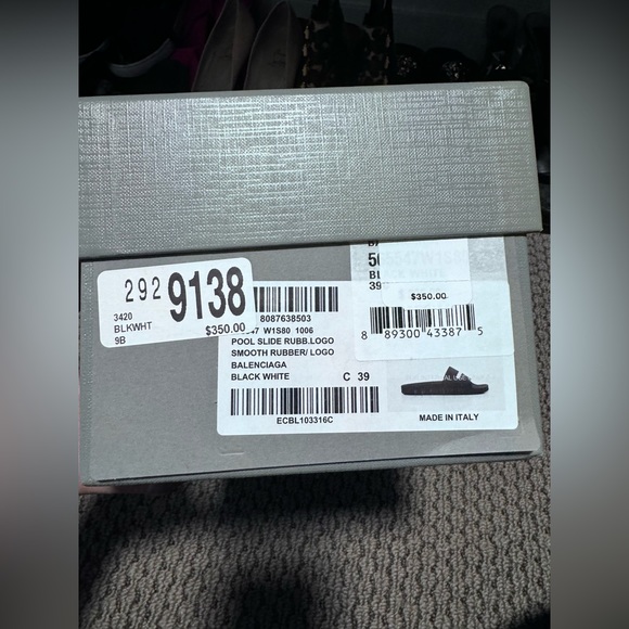 Balenciaga Slides - Picture 6 of 6